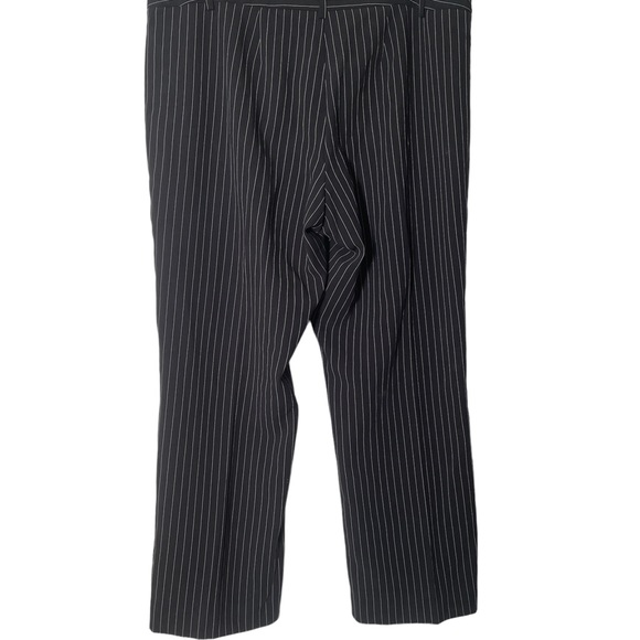 🎩 Beautiful and classy pinstripe black pants size 16 - Picture 5 of 6